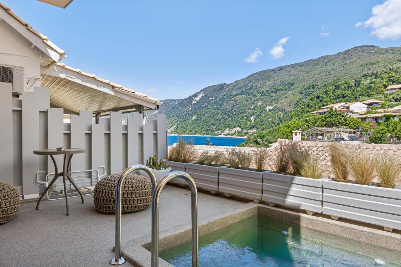 Tellion Suites Áyios Nikítas Exterior foto