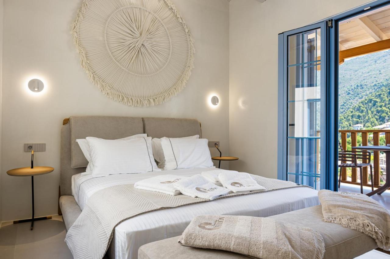 Tellion Suites Áyios Nikítas Exterior foto