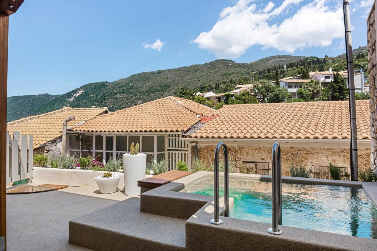 Tellion Suites Áyios Nikítas Exterior foto